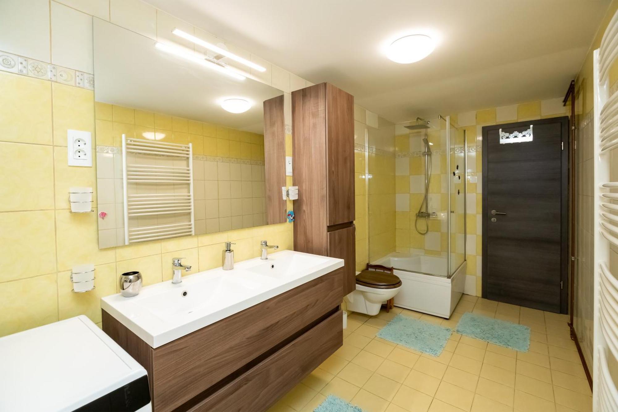 Apartmaji Pri Jozu بوينج المظهر الخارجي الصورة
